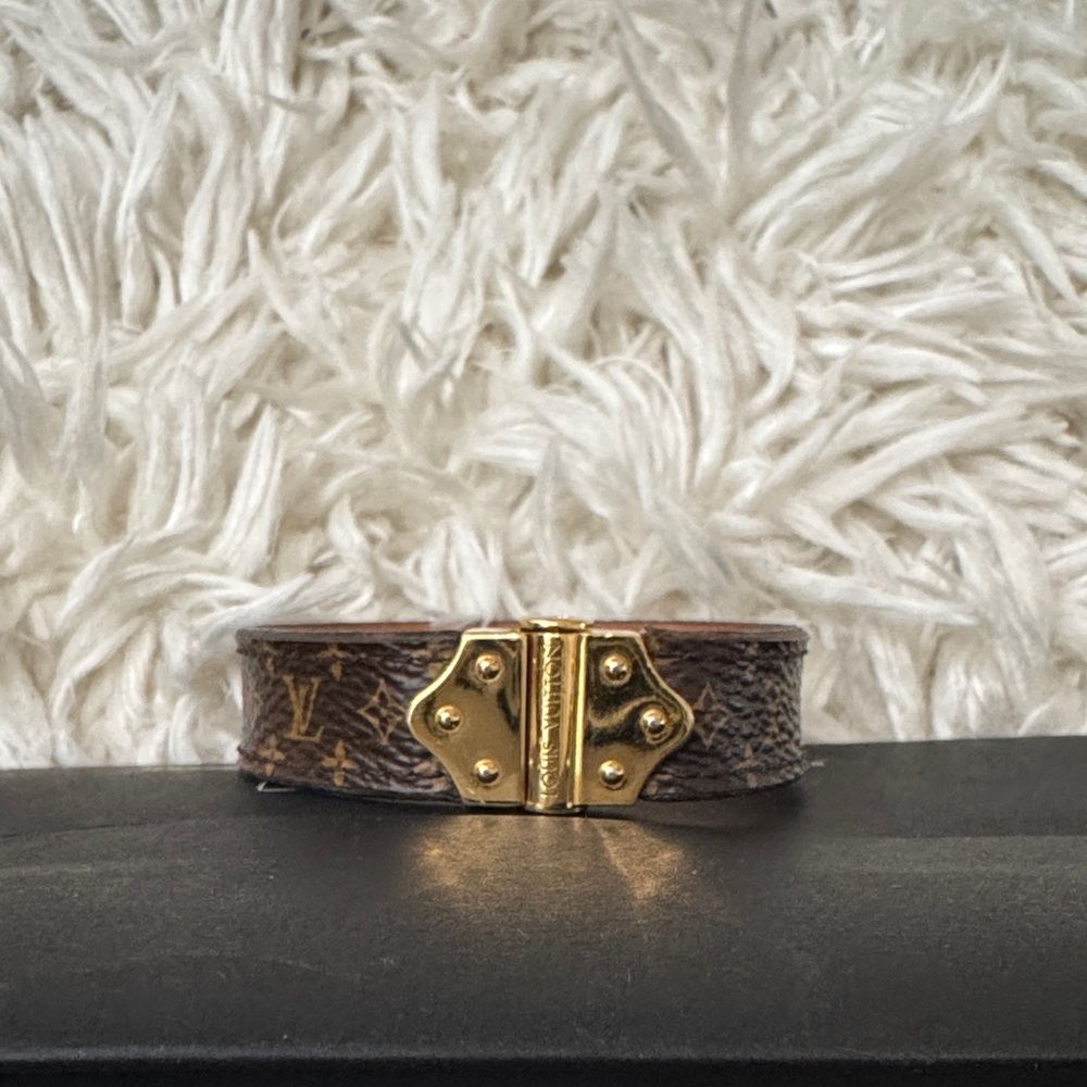 Louis Vuitton Nano monogram bracelet